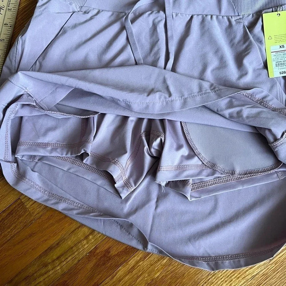 NWT Mid-Rise Skort - Picture 4 of 5